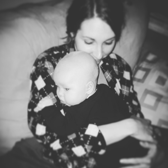 Meet your Posher, Stephanie - Picture 3 of 8